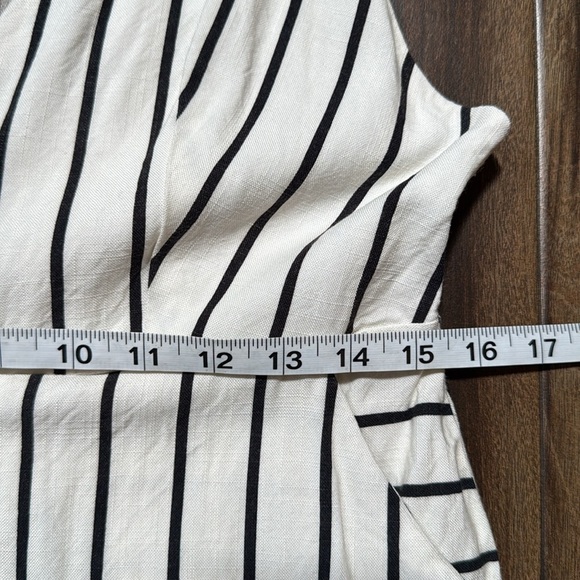 Topshop Black and White Button-Front Dress - Picture 7 of 14